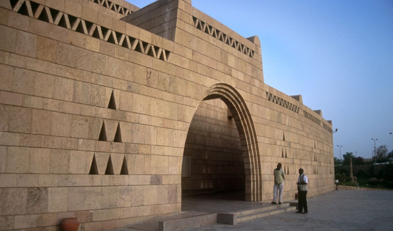 2001 cycle aga khan development network